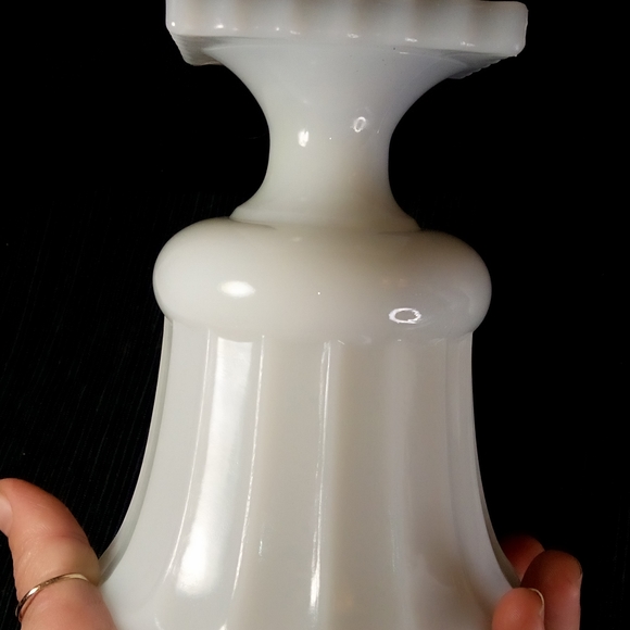 Rare Vintage Milk Glass Oil Lamp Group - Picture 2 of 12